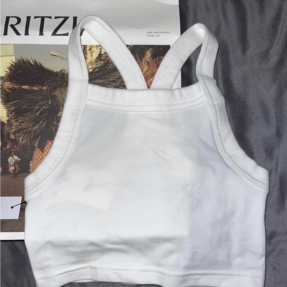 Aritizia white tank- size XXS. New with tags